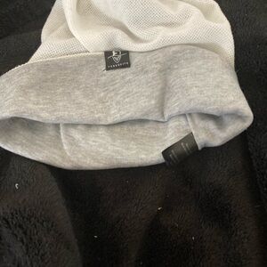 Forbusite White and Gray Men's Beanie
